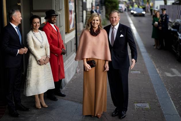 AMSTERDAM - King Willem-Alexander and Queen Maxima arrive at the Royal Theatre CarrÃ for the May 5 concert on the Amstel. Traditionally, the concert marks the conclusion of the National Liberation Celebration. RAMON VAN FLYMEN ANP netherlands out - belgium out  Copyright: xx x557572706x originalFilename: 557572706.jpg