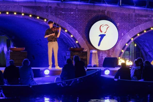 AMSTERDAM - Pieter Streefkerk during the May 5th concert on the Amstel at the Royal Theatre CarrÃ . Traditionally, the concert marks the conclusion of the National Liberation Celebration. RAMON VAN FLYMEN ANP netherlands out - belgium out  Copyright: xx x557576750x originalFilename: 557576750.jpg