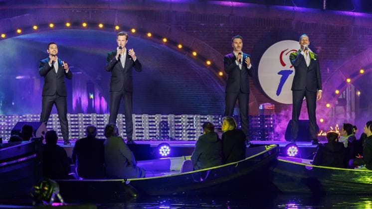 AMSTERDAM - The Dutch Tenors during the May 5th concert on the Amstel at the Royal Theatre CarrÃ . Traditionally, the concert marks the conclusion of the National Liberation Celebration. RAMON VAN FLYMEN ANP netherlands out - belgium out  Copyright: xx x557577173x originalFilename: 557577173.jpg