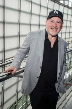 ABB DRACULA Frank Wildhorn on the blue carpet at the premiere of Dracula The Musical at BlueMax Theater on 05 05 2026 in Berlin Berlin Germany