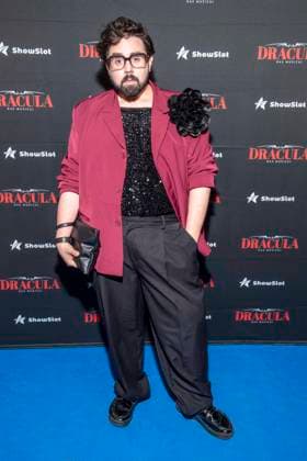 ABB DRACULA Steven Preisner on the blue carpet at the premiere of Dracula The Musical at BlueMax Theater on 05 05 2026 in Berlin Berlin Germany