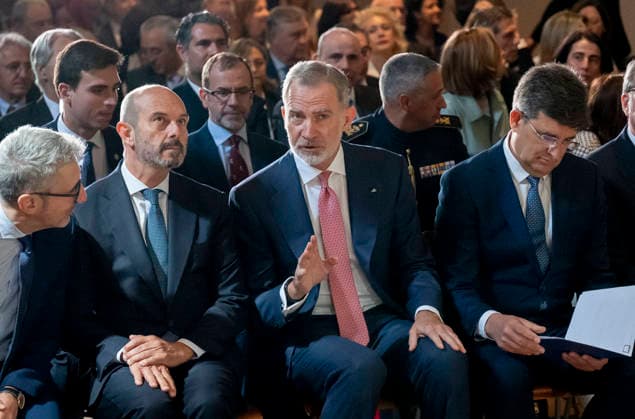 The King presides over the 10th edition of the King of Spain Human Rights Award I D The Minister of Finance, Arcadi Espana the President of the Senate, Pedro Rollán King Felipe VI and the Rector of the University of Alcalá de Henares, Carmelo García, during the presentation of the X edition of the King of Spain Human Rights Award, in the Chapel of San Ildefonso of the University of Alcalá, on May 6, 2026, in Alcalá de Henares, Madrid Spain The prize, which is awarded by the Ombudsman and the University of Alcalá, recognizes the work of entities and institutions, private or public, from Spain, Portugal and other Latin American countries that distinguish themselves in the defense and promotion of human rights and democratic values, or that e Copyright: xAlbertoxOrtegax 7502518