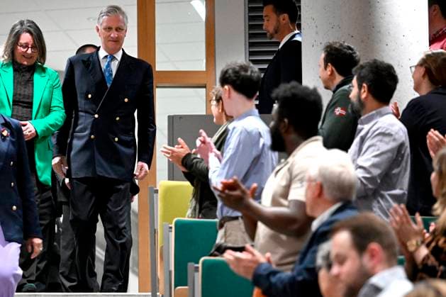 King Philippe visits the University of Namur NAMUR, BELGIUM - MAY 06 : King Philippe visits the University of Namur to learn about its partnerships with two higher education institutions Hénallux and IMEP regarding the training of future teachers on May 6, 2026 in Namur, Belgium, 06 05 2026 Namur Belgium  Copyright: xDidierxLebrunx