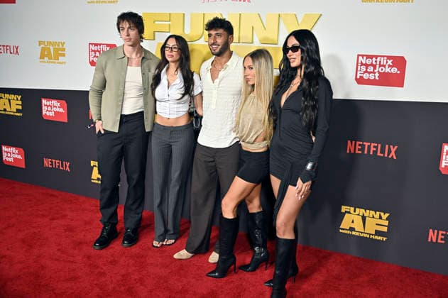 Jimmy Sotos, Kayla Richart, Chris Dahlan, Alison Ogden and Katherine LaPrell at the live event of the Netflix talent show Funny AF with Kevin Hart at the United Theater Los Angeles, 05 05 2026 Foto:xD.xStarbuckx xFuturexImagex hart_6503