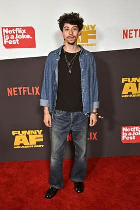 Fabrizio Guido at the live event of the Netflix talent show Funny AF with Kevin Hart at the United Theater Los Angeles, 05 05 2026 Foto:xD.xStarbuckx xFuturexImagex hart_6514