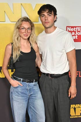 Brynn Rumfallo and Sterling Retzlaff at the live event of the Netflix talent show Funny AF with Kevin Hart at the United Theater Los Angeles, 05 05 2026 Foto:xD.xStarbuckx xFuturexImagex hart_6525