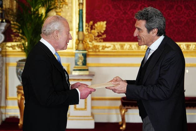 Audience at St James Palace Fabio Cassese, Ambassador from Italy, presents his credentials during an audience with King Charles III (left) at St James s Palace, London. Picture date: Wednesday May 6, 2026., Credit:Aaron Chown Avalon UK  Copyright: xAaronxChownx xAvalonx 1096899874