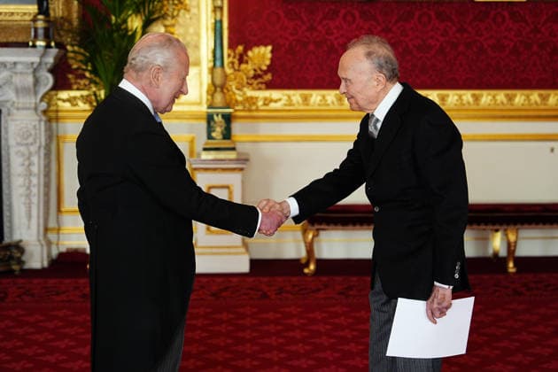 Audience at St James Palace Alejandro Gertz Manero, Ambassador from Mexico, presents his credentials during an audience with King Charles III (left) at St James s Palace, London. Picture date: Wednesday May 6, 2026., Credit:Aaron Chown Avalon UK  Copyright: xAaronxChownx xAvalonx 1096899903