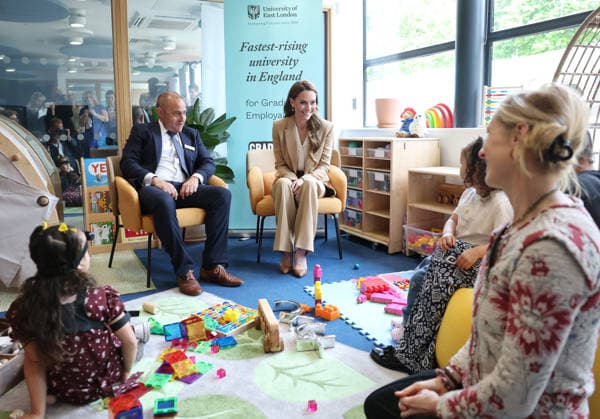 The Princess Of Wales Launches Early Childhood Guide LONDON, ENGLAND - MAY 06: Catherine, Princess of Wales smiles as she meets families with babies and young children to discuss research during the launch of Foundations for Life: A Guide to Social and Emotional Development at the University of East London on May 06, 2026 in London, England. The Princess of Wales and The Royal Foundation Centre for Early Childhood launched the new resource, which highlights the role of loving and responsive relationships play in the wellbeing of young children., Credit:Chris Jackson Avalon United Kingdom, England, London  Copyright: xChrisxJacksonx xAvalonx 1096900007