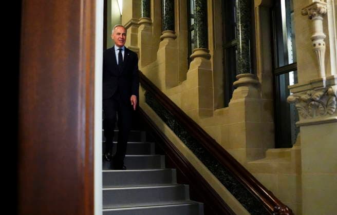 May 6, 2026, Ottawa, On, Canada: Prime Minister Mark Carney arrives to a caucus meeting on Parliament Hill in Ottawa on Wednesday, May 6, 2026. Ottawa Canada  - ZUMAc35_ 20260506_zaf_c35_007 Copyright: xSeanxKilpatrickx
