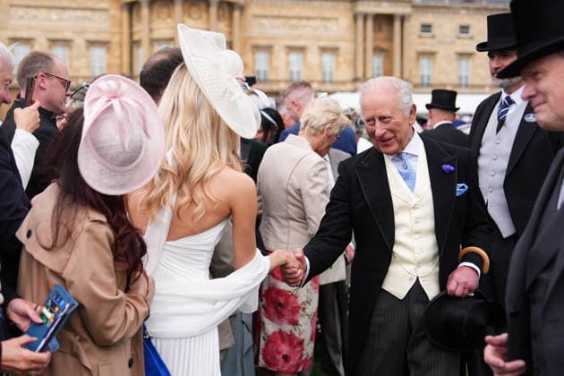 Royal Garden Party at Buckingham Palace King Charles III talks to guests during a Royal Garden Party at Buckingham Palace, London. Picture date: Wednesday May 6, 2026., Credit:Aaron Chown Avalon UK, London  Copyright: xAaronxChownx xAvalonx 1096939444