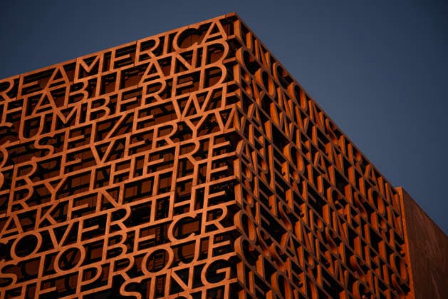 February 25, 2026, Chicago, Il, USA: The quote from President Barack ObamaÃ¢â‚¬â ¢s commemoration of the 50th anniversary of the marches from Selma to Montgomery on the exterior of the Obama Presidential Center Museum building, on Feb. 25, 2026. Chicago USA - ZUMAm67_ 20260225_zaf_m67_015 Copyright: xE.xJasonxWambsgansx