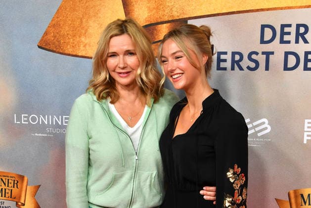 Veronica Ferres and Lilly Krug at the Ein Muechner im Himmel Der Tod ist nur der Anfang movie premiere on 6 05 2026 in Munich Ein Muenchner im Himmel movie premiere in Munich