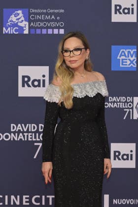 News - 71^ Edizione David di Donatello 2026 - Cerimonia di Premiazione Ornella Muti attends the photocall during the 71th David Di Donatello at Cinecitta Studios on May 06, 2026 in Rome, Italy Roma Roma Italy Copyright: xRobertoxBettacchix xLiveMediax LPN_2435064
