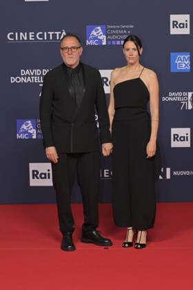 News - 71^ Edizione David di Donatello 2026 - Cerimonia di Premiazione Valerio Mastrandrea adn Valentina Avenia attend the photocall during the 71th David Di Donatello at Cinecitta Studios on May 06, 2026 in Rome, Italy Roma Roma Italy Copyright: xRobertoxBettacchix xLiveMediax LPN_2435100