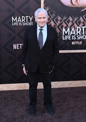 ˜Marty, Life is Short™ Premiere Lawrence Kasdan arriving to the premiere of Marty, Life is Short at the Egyptian Theatre on May 6, 2026 in Hollywood, CA. Hollywood Egyptian Theatre California USA Copyright: xStarbuck xAFF-USA.COMx