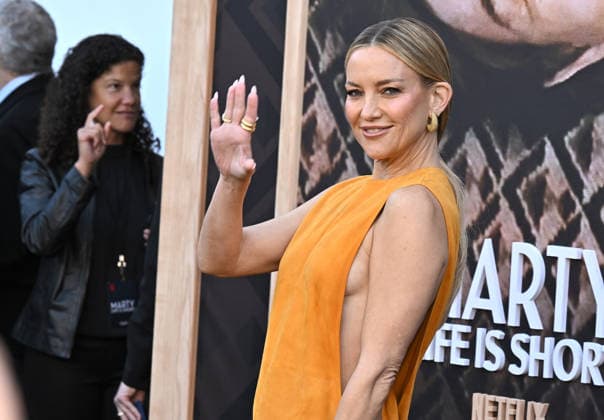 ˜Marty, Life is Short™ Premiere Kate Hudson arriving to the premiere of Marty, Life is Short at the Egyptian Theatre on May 6, 2026 in Hollywood, CA. Hollywood Egyptian Theatre California USA Copyright: xStarbuck xAFF-USA.COMx
