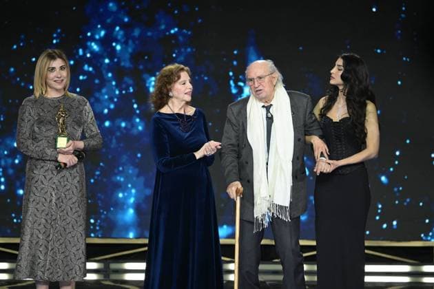 Rome, 71st edition of the David di Donatello Awards, Broadcast. In the photo: Bianca Balti, Stefania Sandrelli, Flavio Insinna, Vittorio Storaro,  Copyright: xMaurizioxD Avanzox xipa-agency.netx xDxAvanzo Provvisionato Landix IPA_Agency_IPA74481135