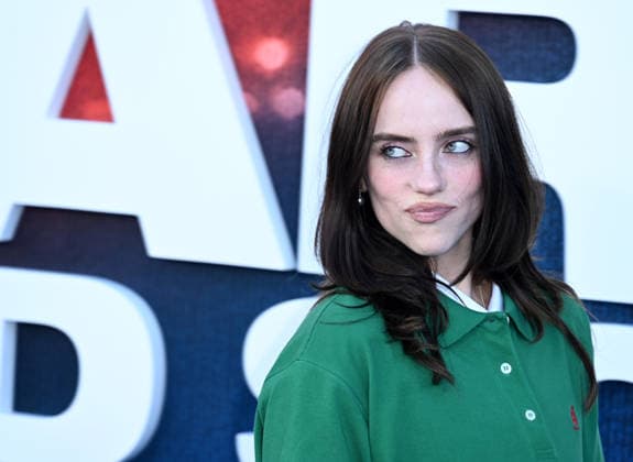 ˜Billie Eilish-Hit Me Hard and Soft: The Tour™ LA Premiere Billie Eilish arriving to Paramount Picture™s Billie Eilish-Hit Me Hard and Soft: The Tour (Live in 3D) Los Angeles premiere held at the Village Theatre on May 6, 2026 in Westwood, CA. Westwood Village Theatre California USA Copyright: xLeexWattx xAFF-USA.COMx