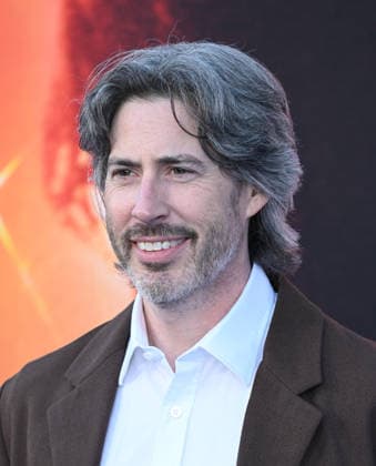 ˜Billie Eilish-Hit Me Hard and Soft: The Tour™ LA Premiere Jason Reitman arriving to Paramount Picture™s Billie Eilish-Hit Me Hard and Soft: The Tour (Live in 3D) Los Angeles premiere held at the Village Theatre on May 6, 2026 in Westwood, CA. Westwood Village Theatre California USA Copyright: xLeexWattx xAFF-USA.COMx