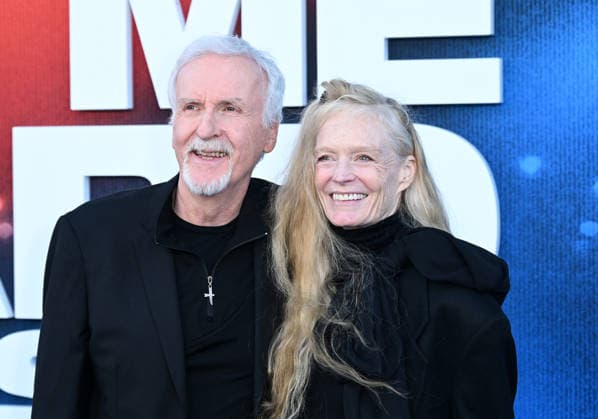 ˜Billie Eilish-Hit Me Hard and Soft: The Tour™ LA Premiere James Cameron and Suzy Amis Cameron arriving to Paramount Picture™s Billie Eilish-Hit Me Hard and Soft: The Tour (Live in 3D) Los Angeles premiere held at the Village Theatre on May 6, 2026 in Westwood, CA. Westwood Village Theatre California USA Copyright: xLeexWattx xAFF-USA.COMx