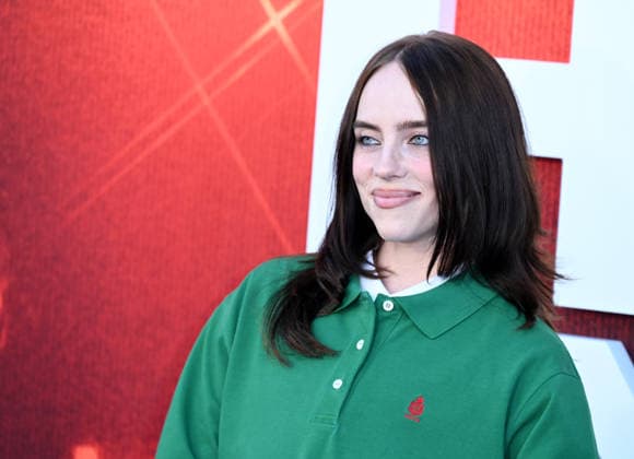 ˜Billie Eilish-Hit Me Hard and Soft: The Tour™ LA Premiere Billie Eilish arriving to Paramount Picture™s Billie Eilish-Hit Me Hard and Soft: The Tour (Live in 3D) Los Angeles premiere held at the Village Theatre on May 6, 2026 in Westwood, CA. Westwood Village Theatre California USA Copyright: xLeexWattx xAFF-USA.COMx