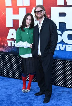 ˜Billie Eilish-Hit Me Hard and Soft: The Tour™ LA Premiere Billie Eilish and Finneas O Connell arriving to Paramount Picture™s Billie Eilish-Hit Me Hard and Soft: The Tour (Live in 3D) Los Angeles premiere held at the Village Theatre on May 6, 2026 in Westwood, CA. Westwood Village Theatre California USA Copyright: xLeexWattx xAFF-USA.COMx