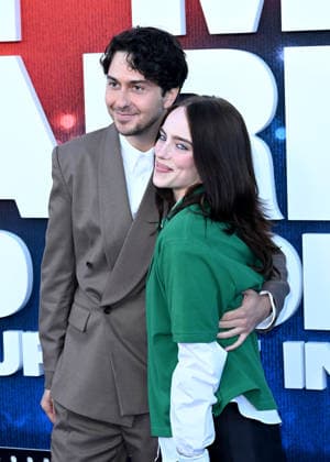˜Billie Eilish-Hit Me Hard and Soft: The Tour™ LA Premiere Nat Wolff and Billie Eilish arriving to Paramount Picture™s Billie Eilish-Hit Me Hard and Soft: The Tour™ (Live in 3D) Los Angeles premiere held at the Village Theatre on May 6, 2026 in Westwood, CA. Westwood Village Theatre California USA Copyright: xLeexWattx xAFF-USA.COMx