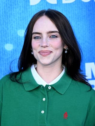 ˜Billie Eilish-Hit Me Hard and Soft: The Tour™ LA Premiere Billie Eilish arriving to Paramount Picture™s Billie Eilish-Hit Me Hard and Soft: The Tour (Live in 3D) Los Angeles premiere held at the Village Theatre on May 6, 2026 in Westwood, CA. Westwood Village Theatre California USA Copyright: xLeexWattx xAFF-USA.COMx