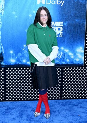 ˜Billie Eilish-Hit Me Hard and Soft: The Tour™ LA Premiere Billie Eilish arriving to Paramount Picture™s Billie Eilish-Hit Me Hard and Soft: The Tour (Live in 3D) Los Angeles premiere held at the Village Theatre on May 6, 2026 in Westwood, CA. Westwood Village Theatre California USA Copyright: xLeexWattx xAFF-USA.COMx