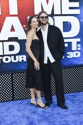 Claudia Sulewski, Finneas O Connell at arrivals for BILLIE EILISH - HIT ME HARD AND SOFT: THE TOUR (LIVE IN 3D) Premiere, Westwood Village Theatre, Los Angeles, CA, May 06, 2026. Photo By: Elizabeth Goodenough Everett Collection BILLIE EILISH - HIT ME HARD AND SOFT: THE TOUR (LIVE IN 3D) Premiere PUBLICATIONXNOTxINxCANxCHNxFRAxITAxJPNxNORxPOLxRUSxESPxUKxUSA