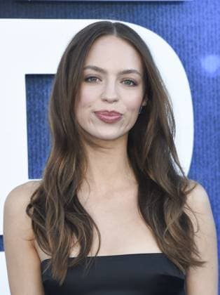 Claudia Sulewski at arrivals for BILLIE EILISH - HIT ME HARD AND SOFT: THE TOUR (LIVE IN 3D) Premiere, Westwood Village Theatre, Los Angeles, CA, May 06, 2026. Photo By: Elizabeth Goodenough Everett Collection BILLIE EILISH - HIT ME HARD AND SOFT: THE TOUR (LIVE IN 3D) Premiere PUBLICATIONXNOTxINxCANxCHNxFRAxITAxJPNxNORxPOLxRUSxESPxUKxUSA