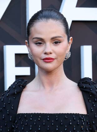 Los Angeles Premiere Of Netflix s Marty, Life Is Short Hollywood CA May 06: Selena Gomez Akhbarii at the Los Angeles Premiere Of Netflix s Marty, Life Is Short held at The Egyptian Theatre in Hollywood, CA. on May 06, 2026 Credit: AdMedia Hollywood CA United States EDITORIAL USE ONLY  Copyright: xx ADx admphotostwo987298