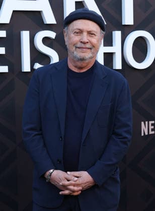 Los Angeles Premiere Of Netflix s Marty, Life Is Short Hollywood CA May 06: Billy Crystal Akhbarii at the Los Angeles Premiere Of Netflix s Marty, Life Is Short held at The Egyptian Theatre in Hollywood, CA. on May 06, 2026 Credit: AdMedia Hollywood CA United States EDITORIAL USE ONLY  Copyright: xx ADx admphotostwo987305