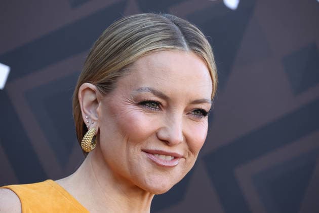 Los Angeles Premiere Of Netflix s Marty, Life Is Short Hollywood CA May 06: Kate Hudson Akhbarii at the Los Angeles Premiere Of Netflix s Marty, Life Is Short held at The Egyptian Theatre in Hollywood, CA. on May 06, 2026 Credit: AdMedia Hollywood CA United States EDITORIAL USE ONLY  Copyright: xx ADx admphotostwo987332