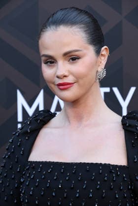 Los Angeles Premiere Of Netflix s Marty, Life Is Short Hollywood CA May 06: Selena Gomez Akhbarii at the Los Angeles Premiere Of Netflix s Marty, Life Is Short held at The Egyptian Theatre in Hollywood, CA. on May 06, 2026 Credit: AdMedia Hollywood CA United States EDITORIAL USE ONLY  Copyright: xx ADx admphotostwo987339