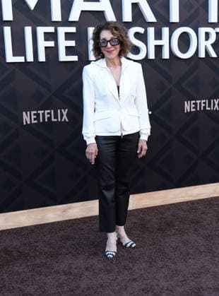 Los Angeles Premiere Of Netflix s Marty, Life Is Short Hollywood CA May 06: Andrea Martin Akhbarii at the Los Angeles Premiere Of Netflix s Marty, Life Is Short held at The Egyptian Theatre in Hollywood, CA. on May 06, 2026 Credit: AdMedia Hollywood CA United States EDITORIAL USE ONLY  Copyright: xx ADx admphotostwo987358