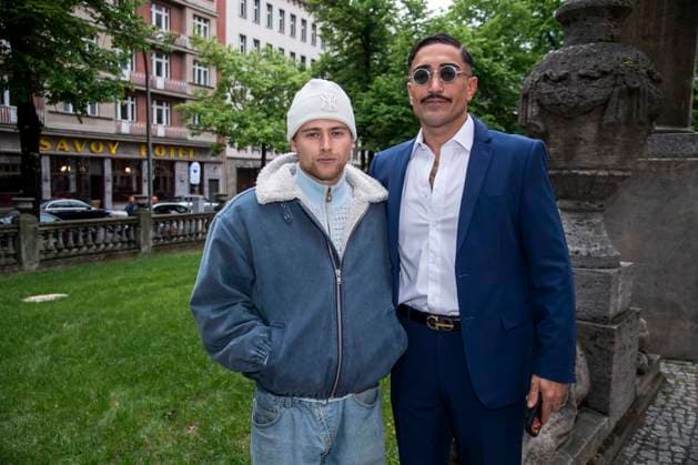 ABB CANNABE Paul Sundheim with Capo as guest at the world premiere of Cannabe The documentary with Capo at Delphi Filmpalast , on 06 05 2026 in Berlin Berlin Germany