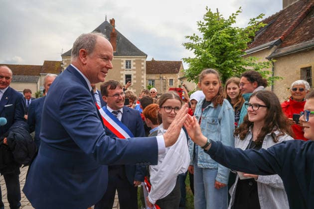 Prince Albert II Visit To Montresor S.A.S. Prince Albert II of Monaco visits Montrésor, Indre-et-Loire, France on May 6, 2026, following the footsteps of one of his ancestors, Imbert de Batarnay (1438-1523). Welcomed by the prefect of Indre-et-Loire and Frédéric Gaultier, mayor of Montrésor, the Sovereign Prince visited the collegiate church where Imbert de Batarnay rests before touring the château and addressing the local population gathered in the park. Photo by Pascal Avenet ABACAPRESS.COM Montresor Indre-et-Loire (37) France  Copyright: xAvenetxPascal ABACAx