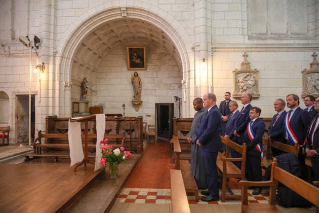 Prince Albert II Visit To Montresor S.A.S. Prince Albert II of Monaco visits Montrésor, Indre-et-Loire, France on May 6, 2026, following the footsteps of one of his ancestors, Imbert de Batarnay (1438-1523). Welcomed by the prefect of Indre-et-Loire and Frédéric Gaultier, mayor of Montrésor, the Sovereign Prince visited the collegiate church where Imbert de Batarnay rests before touring the château and addressing the local population gathered in the park. Photo by Pascal Avenet ABACAPRESS.COM Montresor Indre-et-Loire (37) France  Copyright: xAvenetxPascal ABACAx