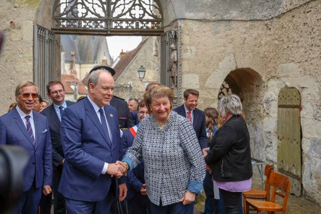 Prince Albert II Visit To Montresor S.A.S. Prince Albert II of Monaco visits Montrésor, Indre-et-Loire, France on May 6, 2026, following the footsteps of one of his ancestors, Imbert de Batarnay (1438-1523). Welcomed by the prefect of Indre-et-Loire and Frédéric Gaultier, mayor of Montrésor, the Sovereign Prince visited the collegiate church where Imbert de Batarnay rests before touring the château and addressing the local population gathered in the park. Photo by Pascal Avenet ABACAPRESS.COM Montresor Indre-et-Loire (37) France  Copyright: xAvenetxPascal ABACAx