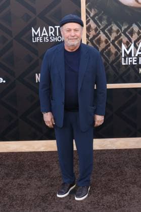Arrivals for the Los Angeles premiere of Netflix s Marty, Life Is Short at The Egyptian Theatre Featuring: Billy Crystal Where: Los Angeles, California, United States When: 06 May 2026 Credit: H2Y INSTARimages EDITORIAL USE ONLY. NOT FOR USE BY NEWSPAPERS BASED IN THE UK. Copyright: xx instar55669601