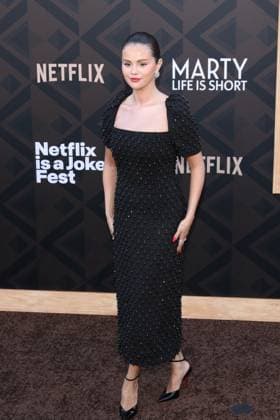 Arrivals for the Los Angeles premiere of Netflix s Marty, Life Is Short at The Egyptian Theatre Featuring: Selena Gomez Where: Los Angeles, California, United States When: 06 May 2026 Credit: H2Y INSTARimages EDITORIAL USE ONLY. NOT FOR USE BY NEWSPAPERS BASED IN THE UK. Copyright: xx instar55669641