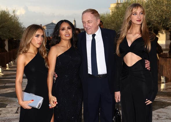 Gala dinner at the Pinault family s Giorgio Cini Foundation. Pictured: Salma Hayek, François-Henri Pinault, Mathilde Pinault (right), and Valentina Paloma Pinault (left).  Copyright: xMatteoxChinellatox xipa-agency.netx xipa-agency.netx xMatteoxChinellatox IPA_Agency_IPA74477999