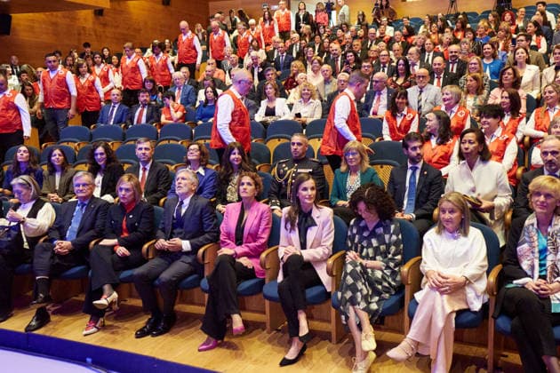 Queen Letizia presides over the World Red Cross and Red Crescent Day in Pamplona Queen Letizia, accompanied by the President of Navarra, María Chivite 5i , the Minister of the Interior, Fernando Grande Marlaska 4i , and the President of the Spanish Red Cross, María del Mar Pageo 3d , presides over the main ceremony in commemoration of the World Red Cross and Red Crescent Day, at the Museo Universidad de Navarra, on May 7, 2026, in Pamplona, Comunidad Foral de Navarra Spain During the ceremony, the Spanish Red Cross awarded its Gold Medals 2026 to individuals and organizations whose work has had a great social impact 07 MAY 2026 Pamplona, Comunidad Foral de Nav Pamplona, Comunidad Foral de Nav Pamplona, Comunidad Foral de Nav Spain Copyright: xEduardoxSanzx 7505725