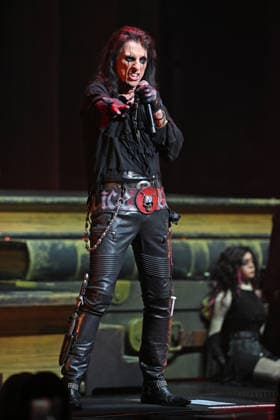 Alice Cooper performs during Alice s Attic Tour at The Broward Center For The Performing Arts on May 6, 2026 in Fort Lauderdale, Florida. Featuring: Alice Cooper Where: Fort Lauderdale, Florida, United States When: 06 May 2026 Credit: Robert Bell INSTARimages EDITORIAL USE ONLY. NOT FOR USE BY NEWSPAPERS BASED IN THE UK. Copyright: xx instar55670881