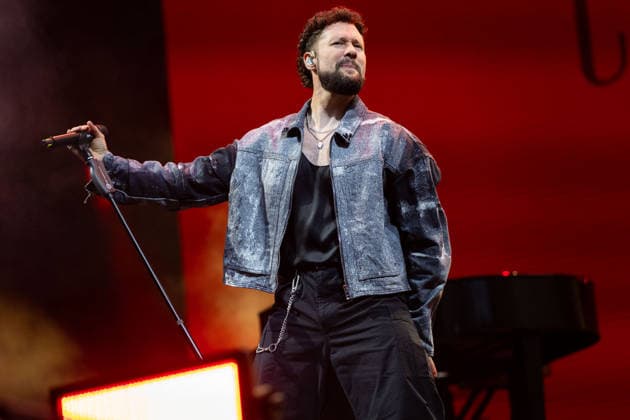 May 7, 2026, Porto, Portugal: British singer Calum Scott performs on stage during the Queima das Fitas 2026 festival at the Queimodromo in Porto. Porto Portugal - ZUMAs197 20260507_aaa_s197_195 Copyright: xDiogoxBaptistax