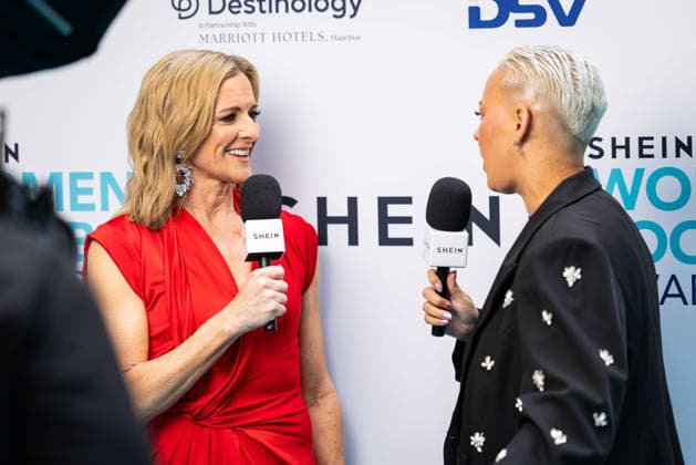 Womens Football Awards hosted at The Chancery Roswood, London, UK on 7 May 2026 Gabby Logan talking with Lianne Sanderon on the red carpet at the Women™s Football Awards 2026, Credit:Liam Daysh-Holmes Avalon  Copyright: xLiamxDaysh-Holmesx xAvalonx 1097209673