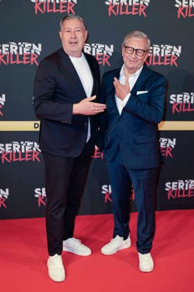 Joachim Llambi and Jan Hofer at the premiere of Serial Killer The True Crime Exhibition at Oskar Jäger Straße 99 Cologne, 07 05 2026 Foto:xR.xSchmiegeltx xFuturexImagex serienkiller_6514