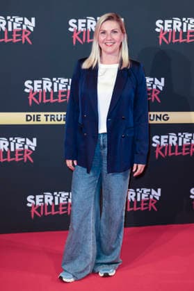 Aleksandra Bechtel at the premiere of Serienkiller Die True Crime exhibition at Oskar Jäger Straße 99 Cologne, 07 05 2026 Foto:xR.xSchmiegeltx xFuturexImagex serienkiller_6532